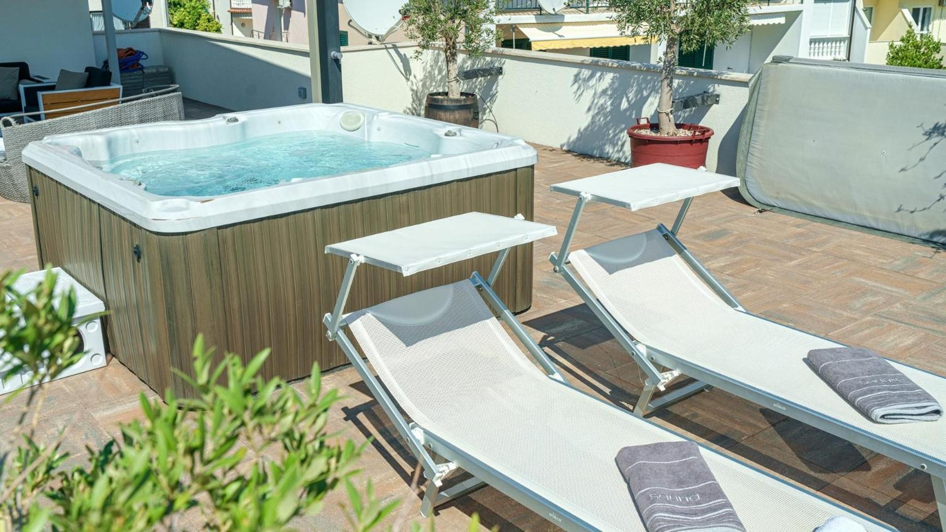 Apartments Luka Vodice Rom bilde